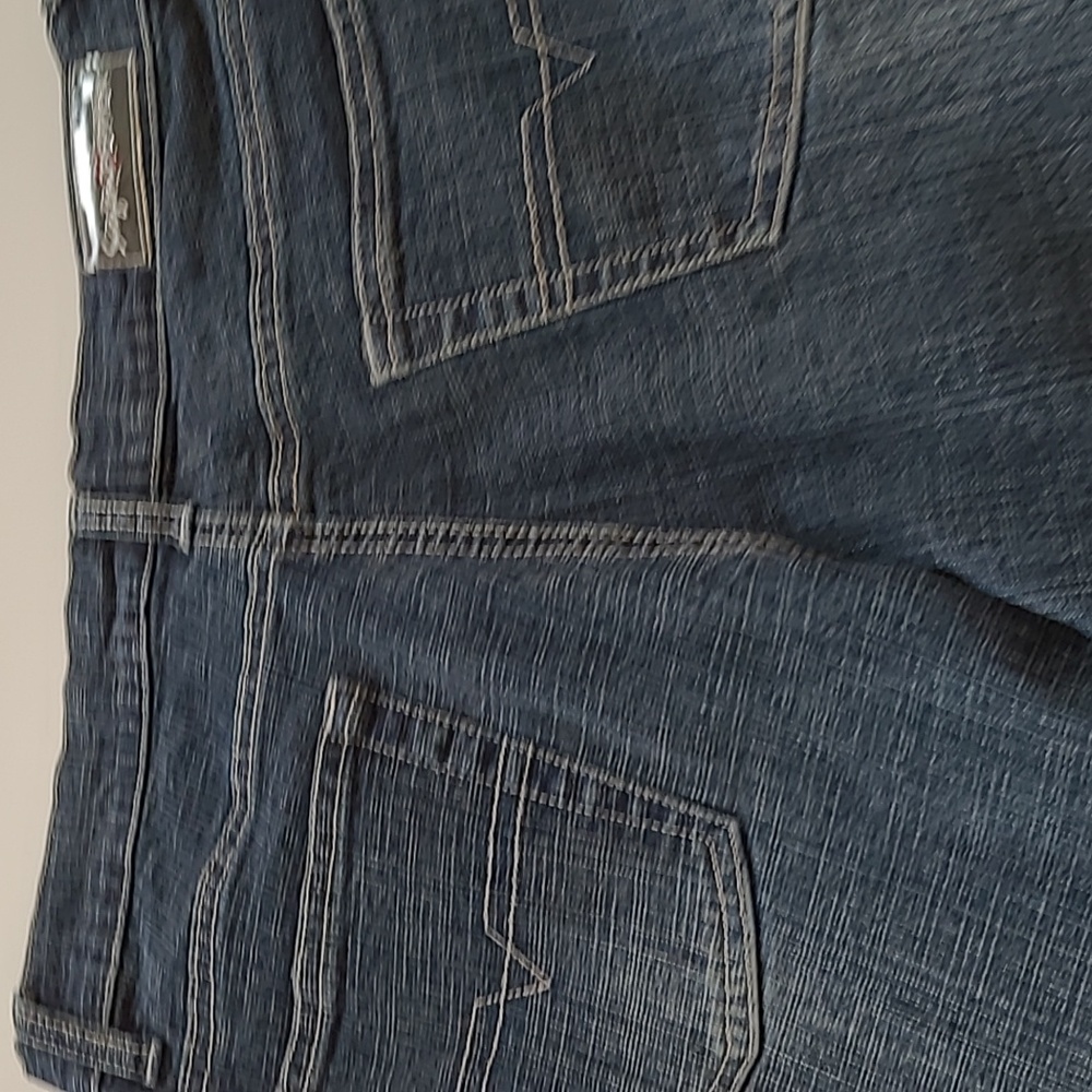 Jeans - Picture 4 of 5